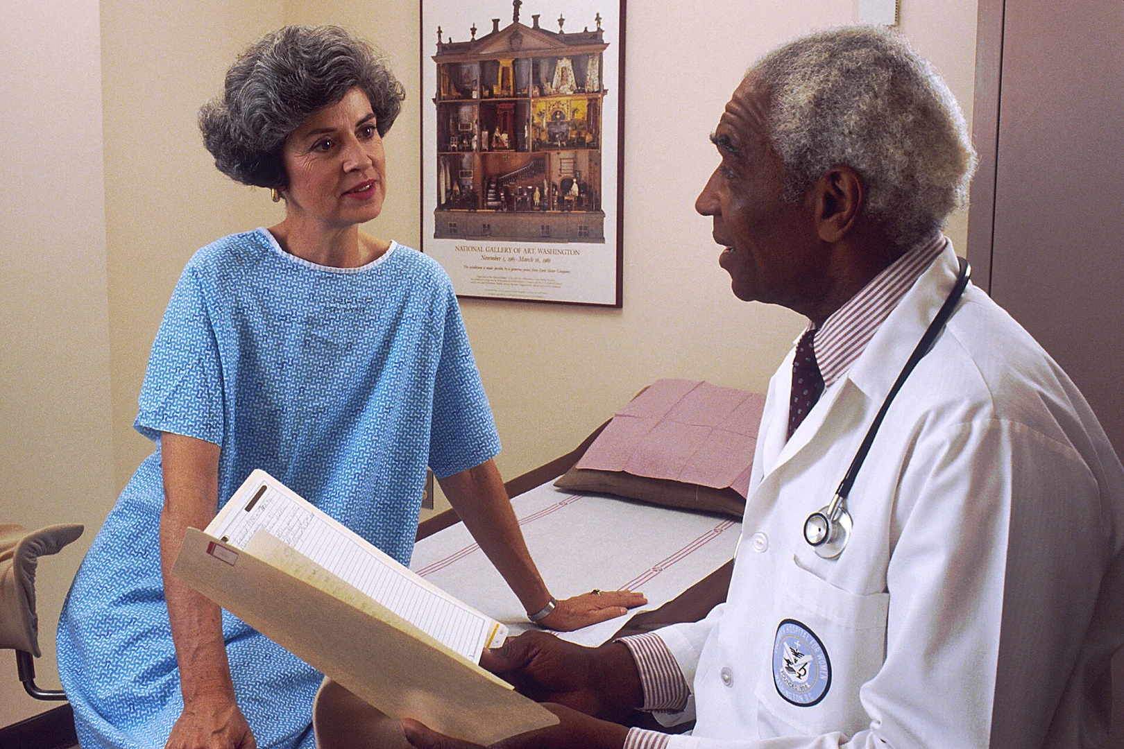 Doctor and patient in conversation